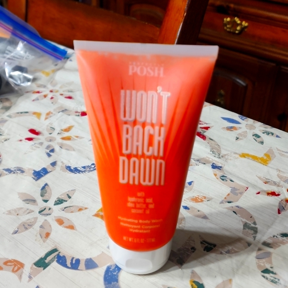 Hydrating body wash
